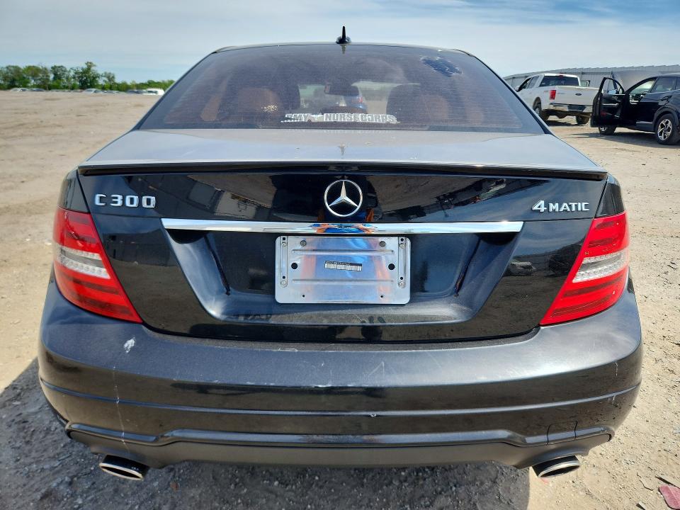 Продажа на аукционе авто 2012 Mercedes-benz C, vin: WDDGF8BB7CR201443, номер лота: 55327286