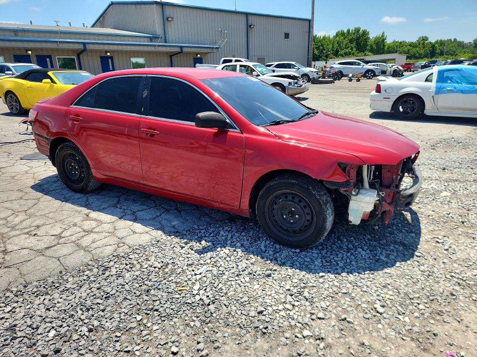 2011 Toyota Camry მანქანა იყიდება აუქციონზე, vin: 4T1BF3EK7BU646243, აუქციონის ნომერი: 58609876