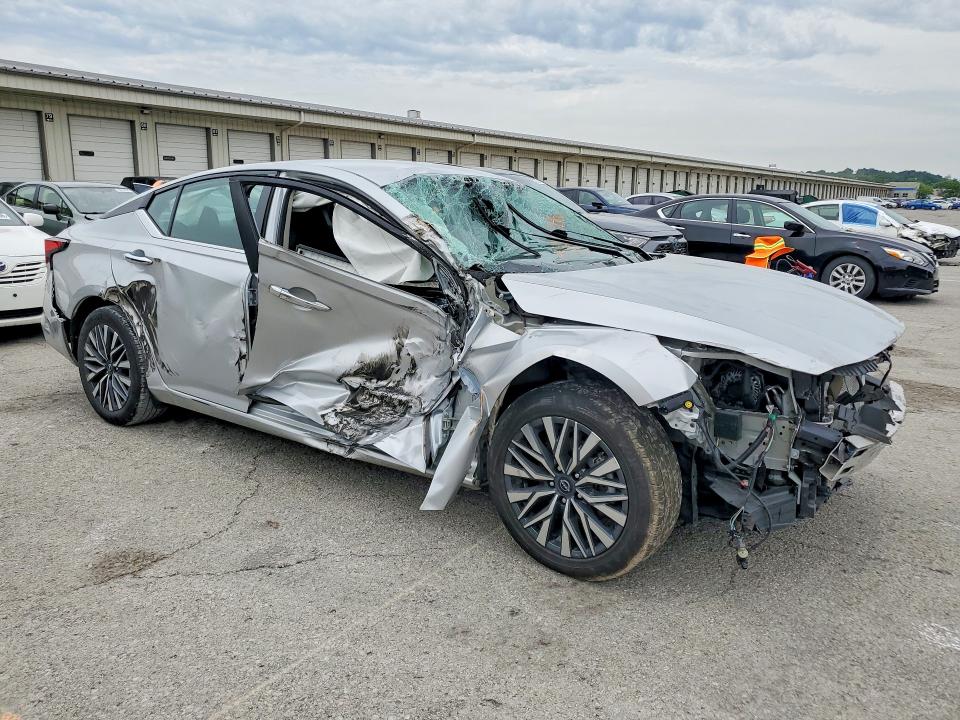 2024 Nissan Altima მანქანა იყიდება აუქციონზე, vin: 1N4BL4DV3RN389574, აუქციონის ნომერი: 55632076