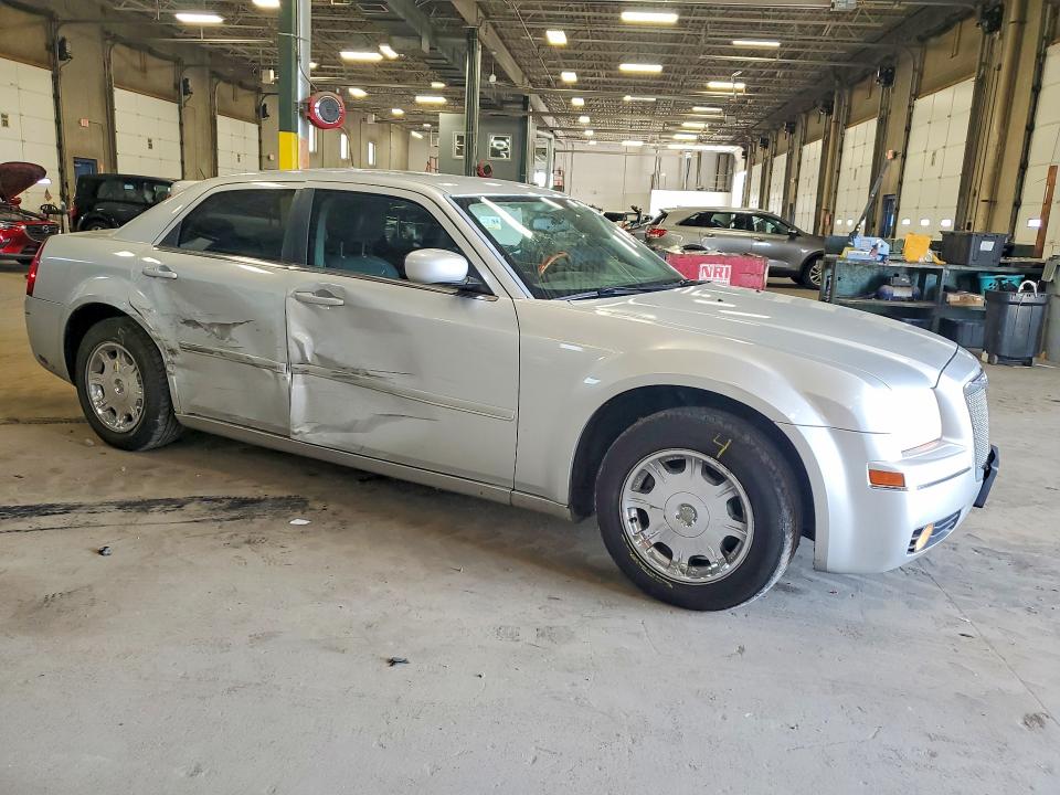 Продаж на аукціоні авто 2005 Chrysler 300, vin: 2C3JA53GX5H556153, номер лоту: 55809796