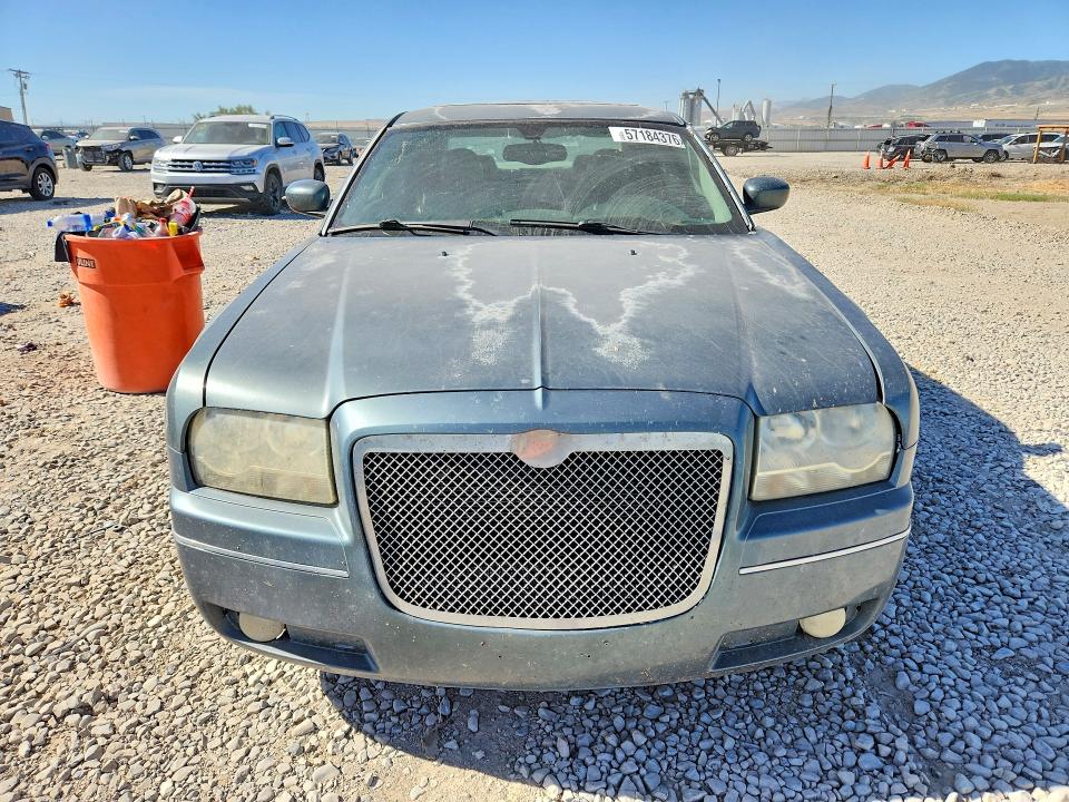 Продажа на аукционе авто 2005 Chrysler 300, vin: 2C3JA53G25H691613, номер лота: 57184376