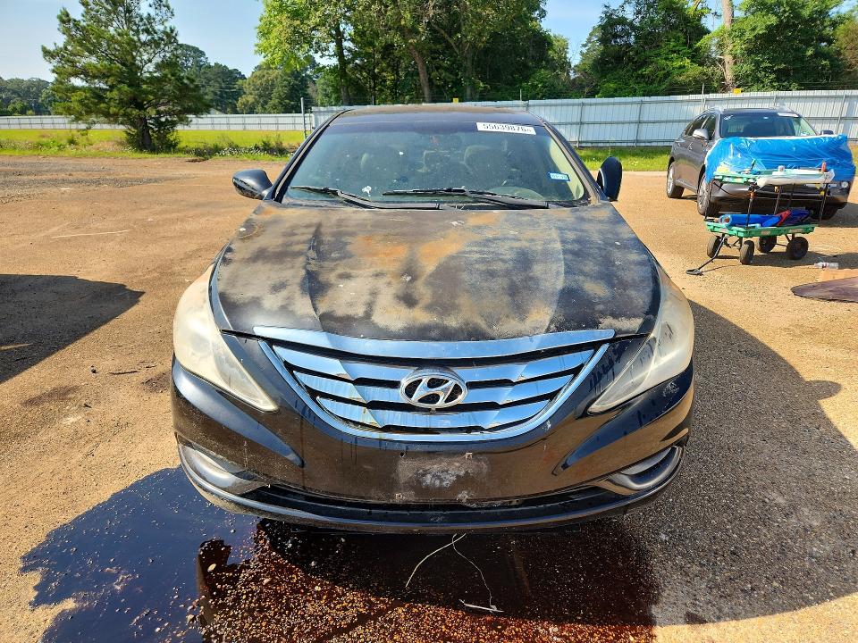 55639876 :رقم المزاد ، 5NPEB4AC1CH318510 vin ، 2012 Hyundai Sonata مزاد بيع