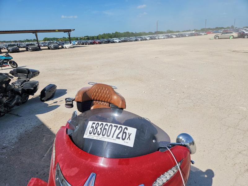 2015 Indian Roadmaster მანქანა იყიდება აუქციონზე, vin: 56KTRAAA1F3325497, აუქციონის ნომერი: 58360726