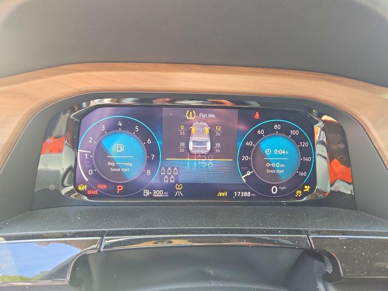 58184126 :رقم المزاد ، 1V2HR2CA2SC572616 vin ، 2025 Volkswagen Atlas مزاد بيع