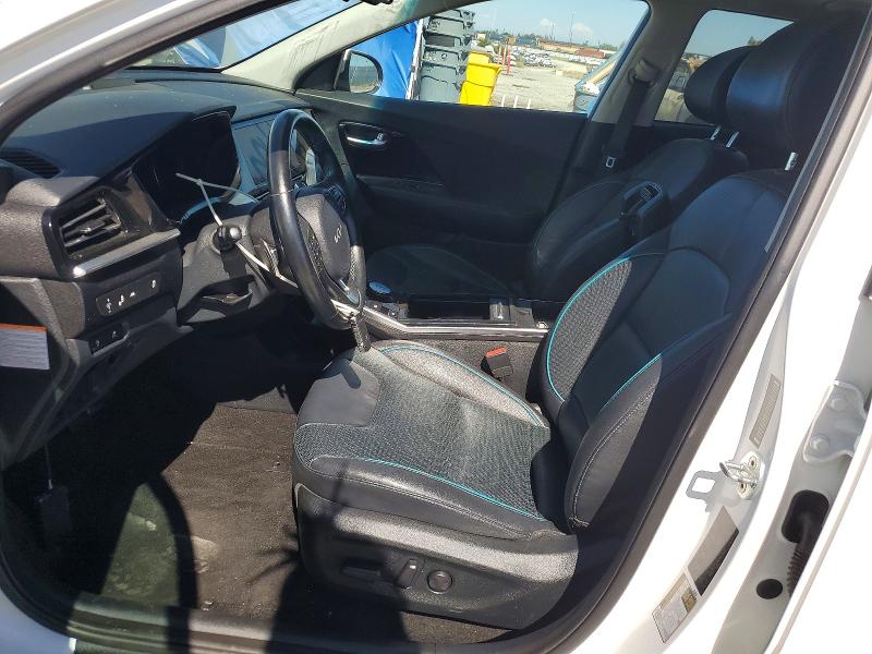57400026 :رقم المزاد ، KNDCE3LG6N5147622 vin ، 2022 Kia Niro مزاد بيع