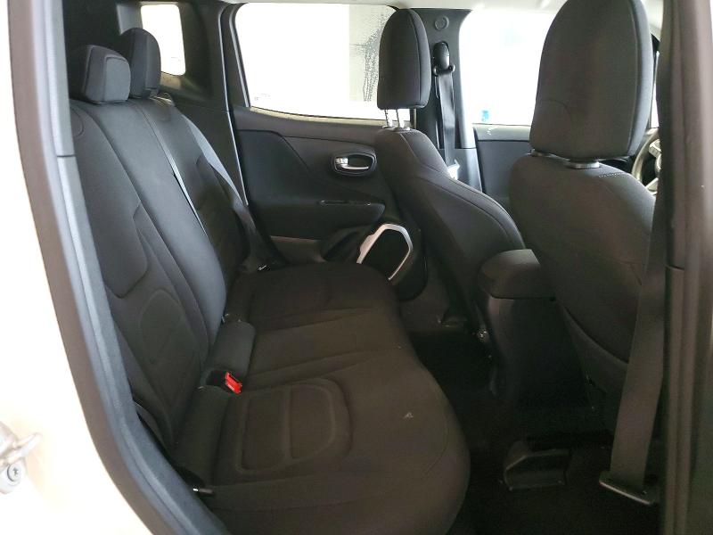58772996 :رقم المزاد ، ZACCJBBB0JPJ32477 vin ، 2018 Jeep Renegade مزاد بيع