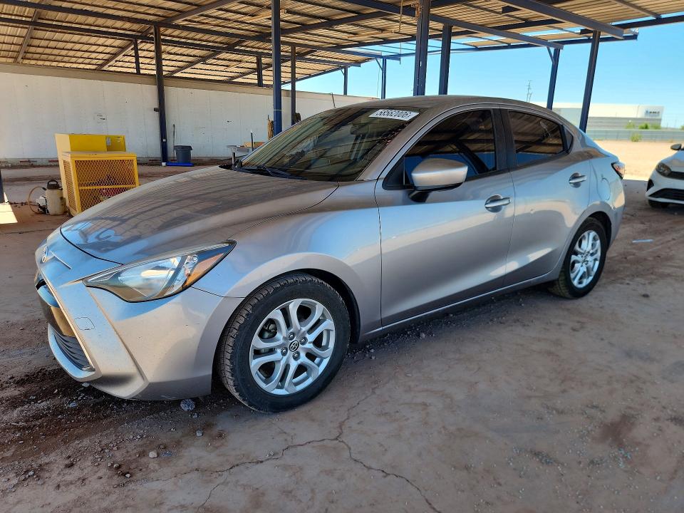 58562006 :رقم المزاد ، 3MYDLBZV0GY135581 vin ، 2016 Scion Ia مزاد بيع