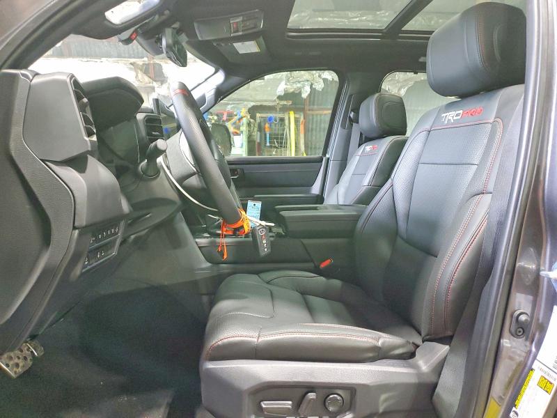 Продажа на аукционе авто 2024 Toyota Sequoia, vin: 7SVAAABA7RX046755, номер лота: 58686626