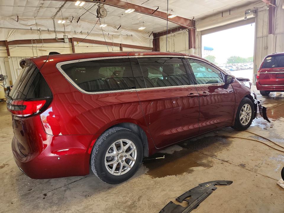 56090836 :رقم المزاد ، 2C4RC1BG0PR526983 vin ، 2023 Chrysler Pacifica مزاد بيع