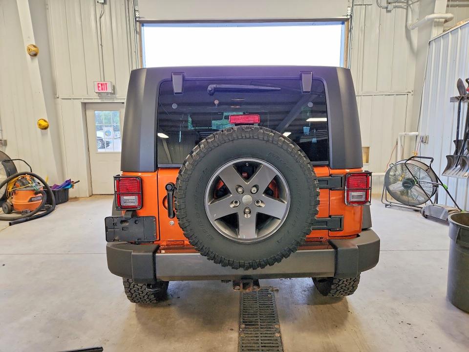 Продажа на аукционе авто 2010 Jeep Wrangler Unlimited, vin: 1J4HA3H16AL229033, номер лота: 57689046