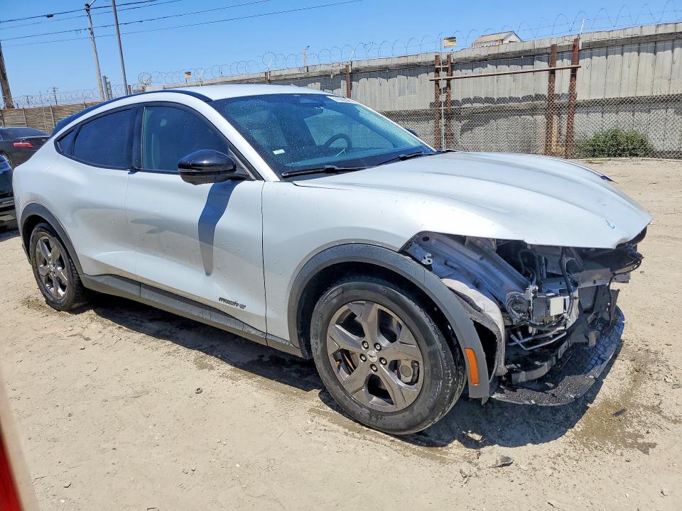 2023 Ford Mustang Mach-e მანქანა იყიდება აუქციონზე, vin: 3FMTK1R43PMA73563, აუქციონის ნომერი: 57080986