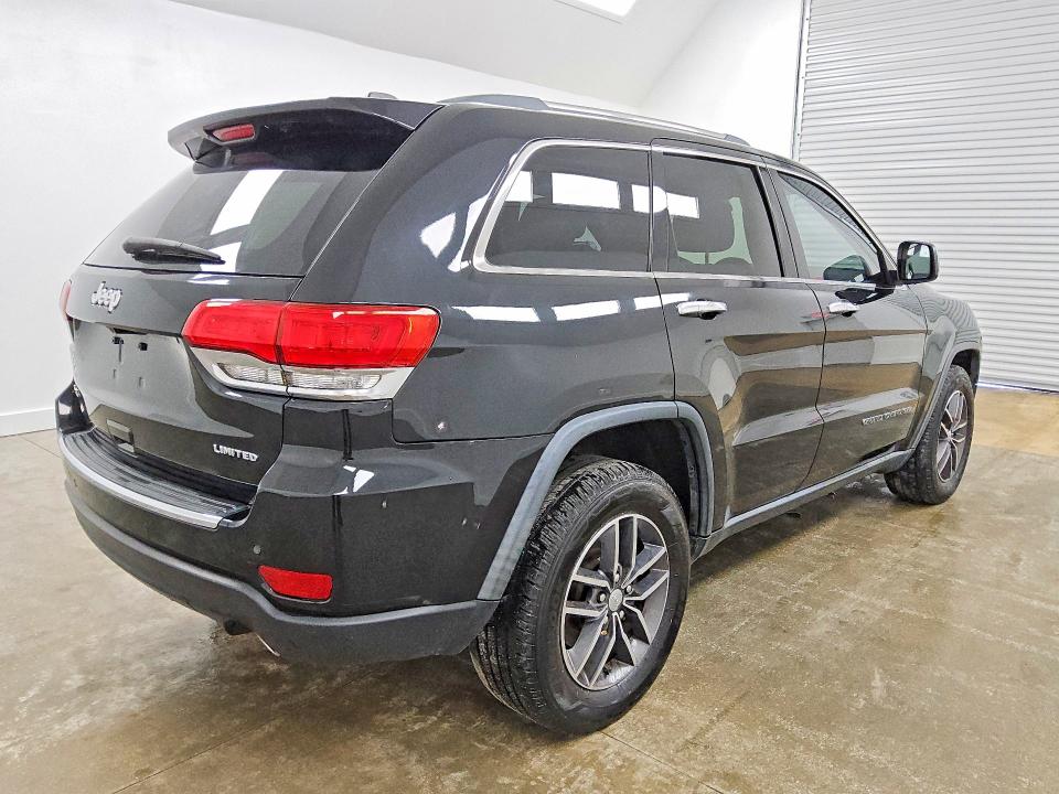 58219266 :رقم المزاد ، 1C4RJFBG8JC427895 vin ، 2018 Jeep Grand Cherokee مزاد بيع