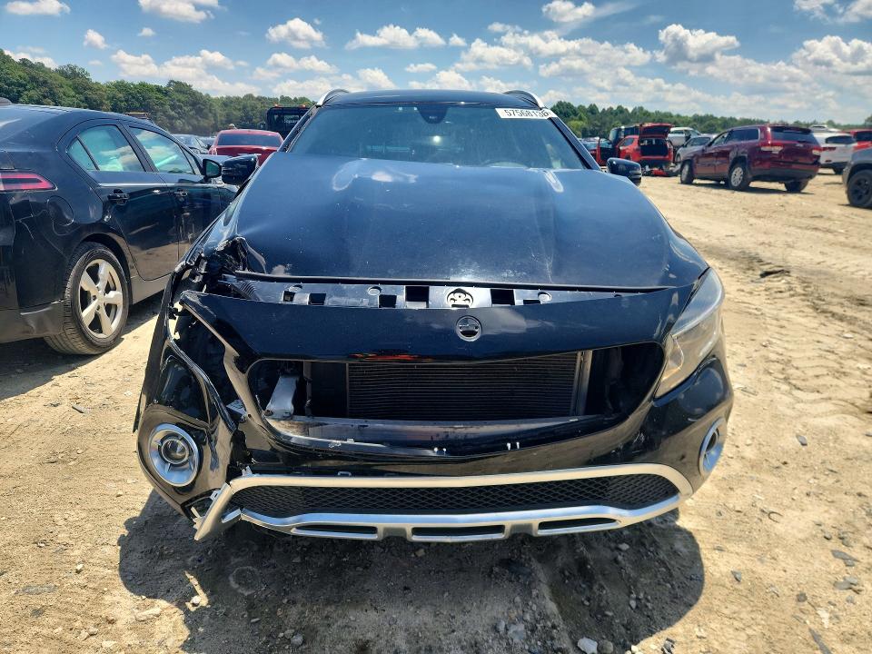 57568136 :رقم المزاد ، WDCTG4EB9JJ491376 vin ، 2018 Mercedes-benz Gla مزاد بيع