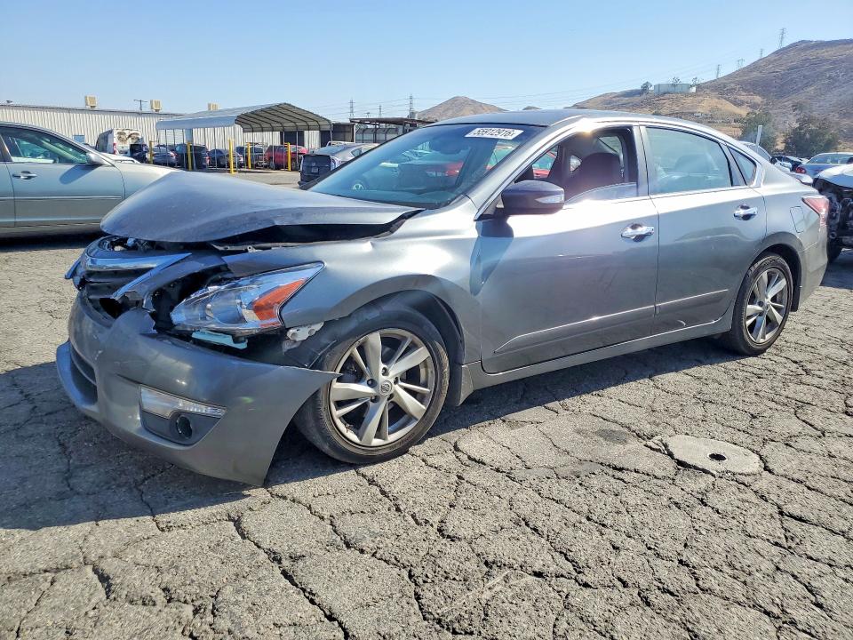 2014 Nissan Altima მანქანა იყიდება აუქციონზე, vin: 1N4AL3AP4EN362647, აუქციონის ნომერი: 55912916