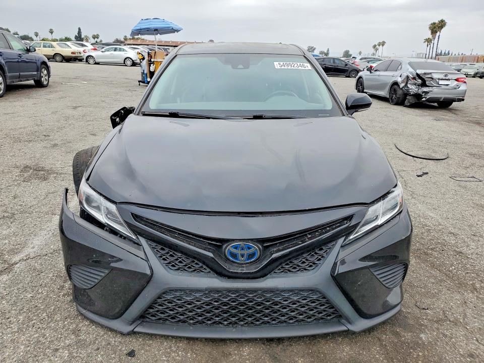 2020 Toyota Camry მანქანა იყიდება აუქციონზე, vin: 4T1J31AK3LU525547, აუქციონის ნომერი: 54992346