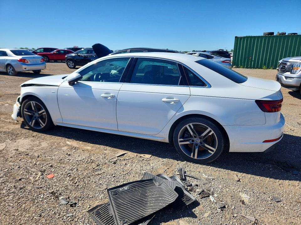 57052706 :رقم المزاد ، WAUENAF46JA104380 vin ، 2018 Audi A4 مزاد بيع