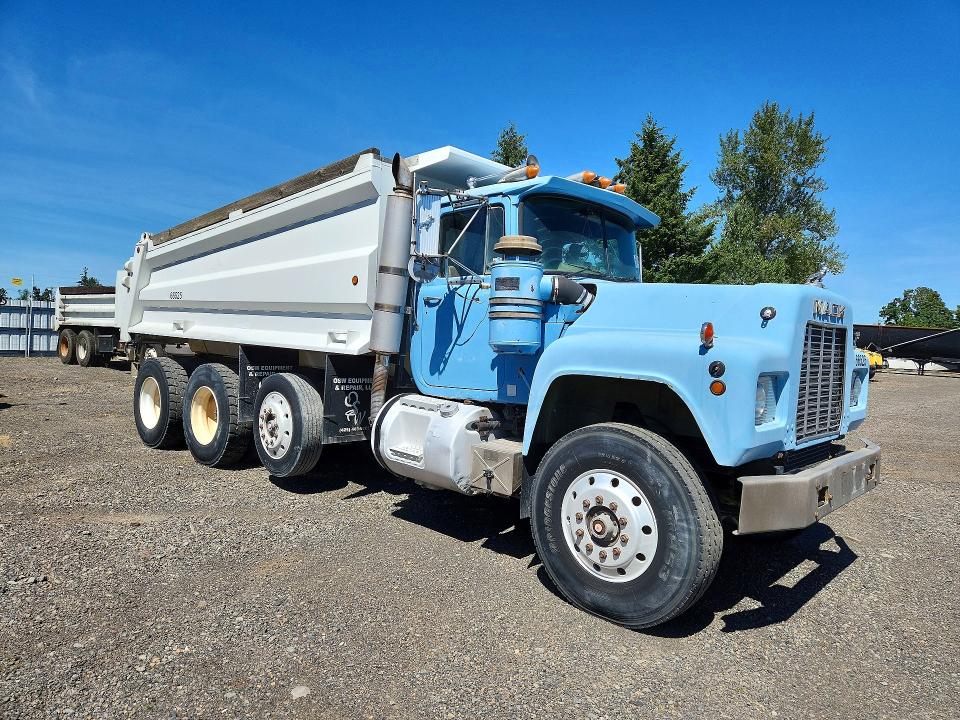 Aukcja sprzedaży 1990 Mack Rb688s, vin: 1M2P270CXLM008837, numer aukcji: 57141386