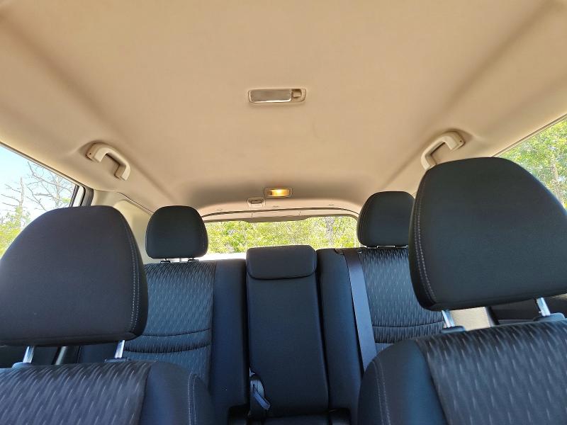 57326486 :رقم المزاد ، JN8AT2MV5HW006077 vin ، 2017 Nissan Rogue مزاد بيع