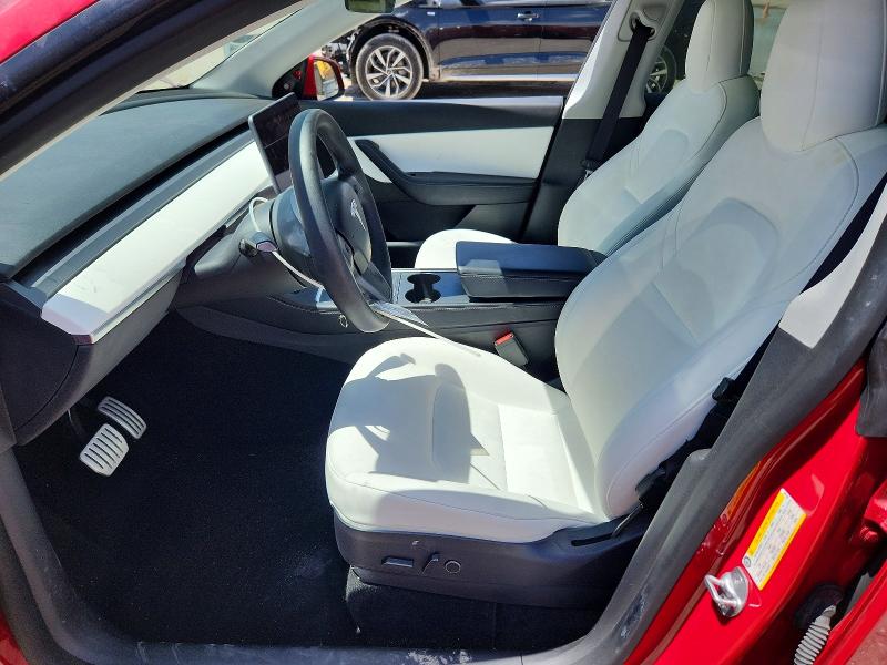 58202436 :رقم المزاد ، 7SAYGDEF8NF381160 vin ، 2022 Tesla Model Y مزاد بيع