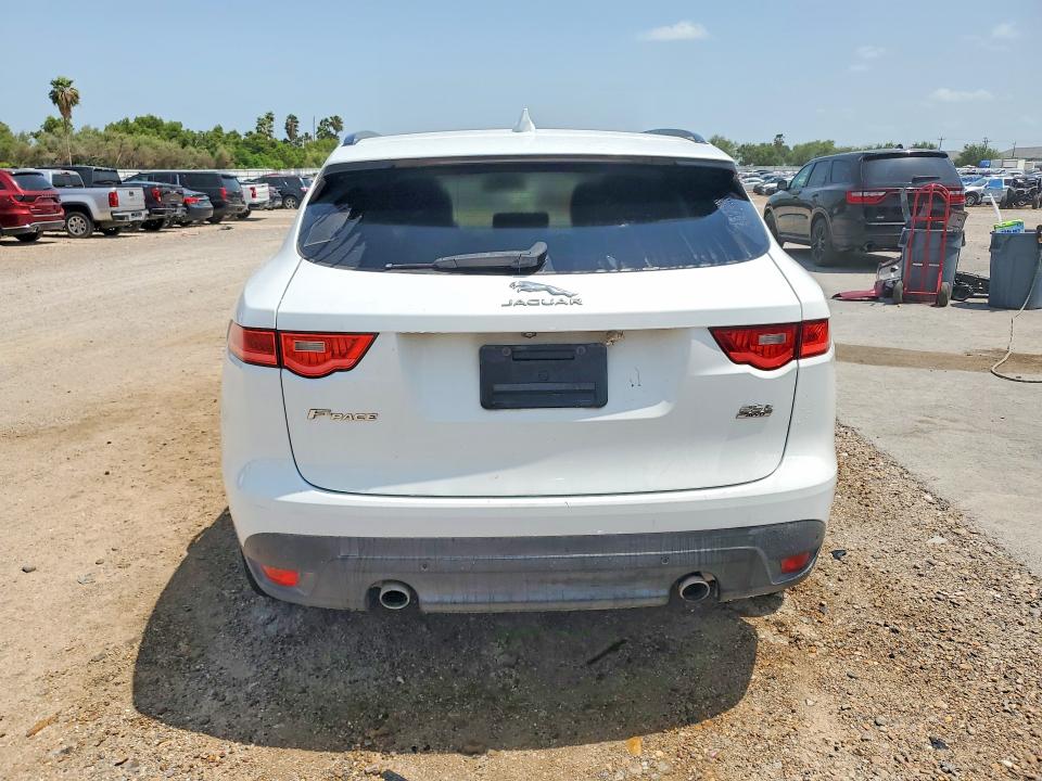 Продажа на аукционе авто 2018 Jaguar F-pace, vin: SADCK2FX5JA282644, номер лота: 58742556
