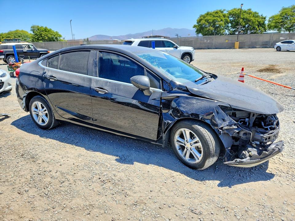 Продажа на аукционе авто 2017 Chevrolet Cruze, vin: 1G1BE5SM1H7242332, номер лота: 58648226