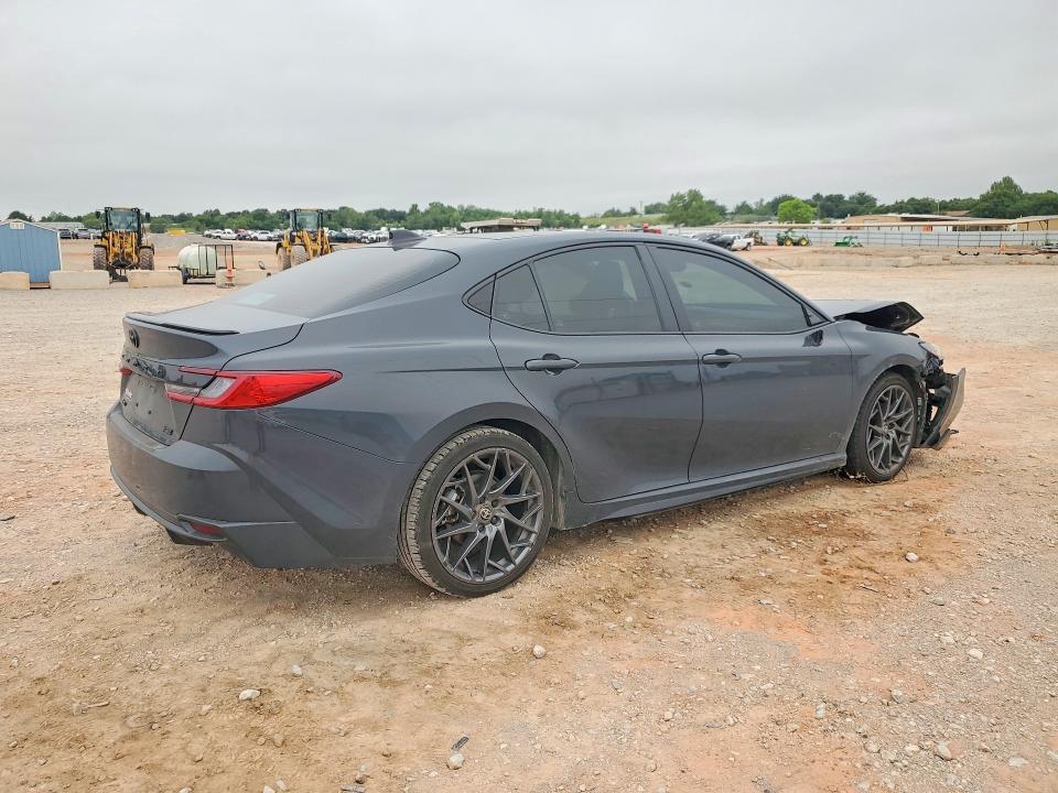2025 Toyota Camry მანქანა იყიდება აუქციონზე, vin: 4T1DAACKXSU566983, აუქციონის ნომერი: 58311326