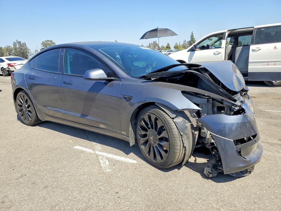 55361526 :رقم المزاد ، 5YJ3E1EB0MF936657 vin ، 2021 Tesla Model 3 مزاد بيع