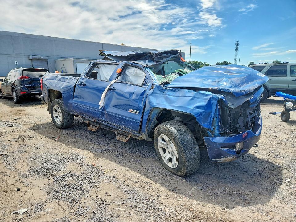 Продаж на аукціоні авто 2017 Chevrolet Silverado, vin: 3GCUKREC0HG157537, номер лоту: 58465666
