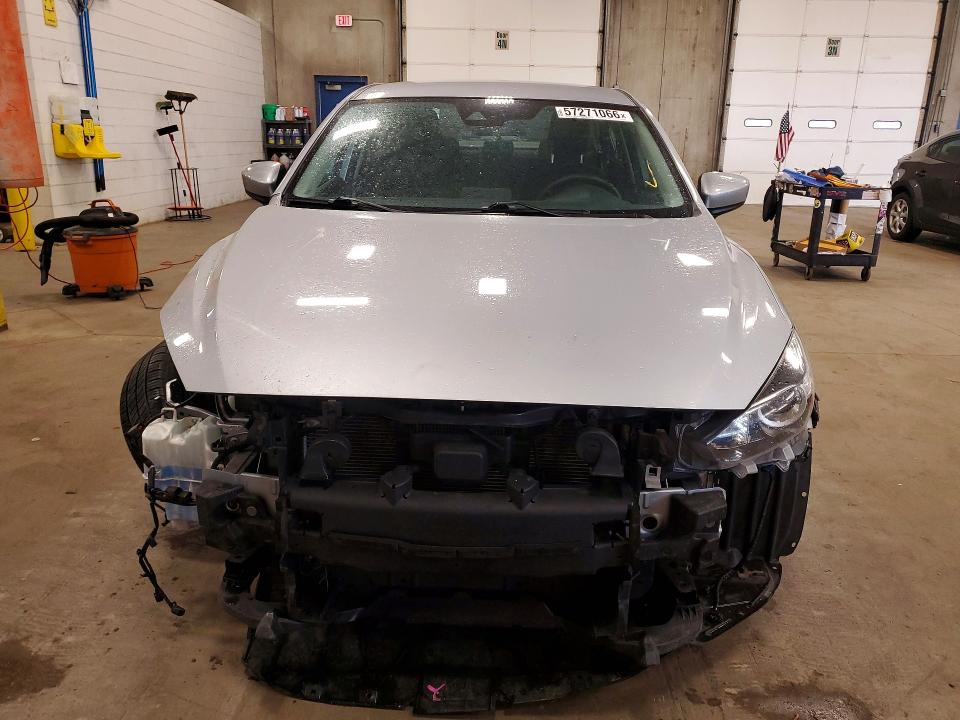 Продажа на аукционе авто 2018 Mazda 3, vin: 3MZBN1U79JM233801, номер лота: 57271066