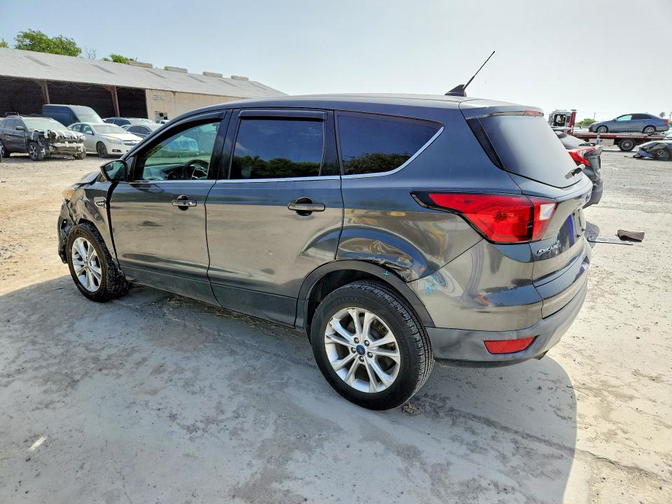 2019 Ford Escape მანქანა იყიდება აუქციონზე, vin: 1FMCU0GD0KUB58405, აუქციონის ნომერი: 56752796