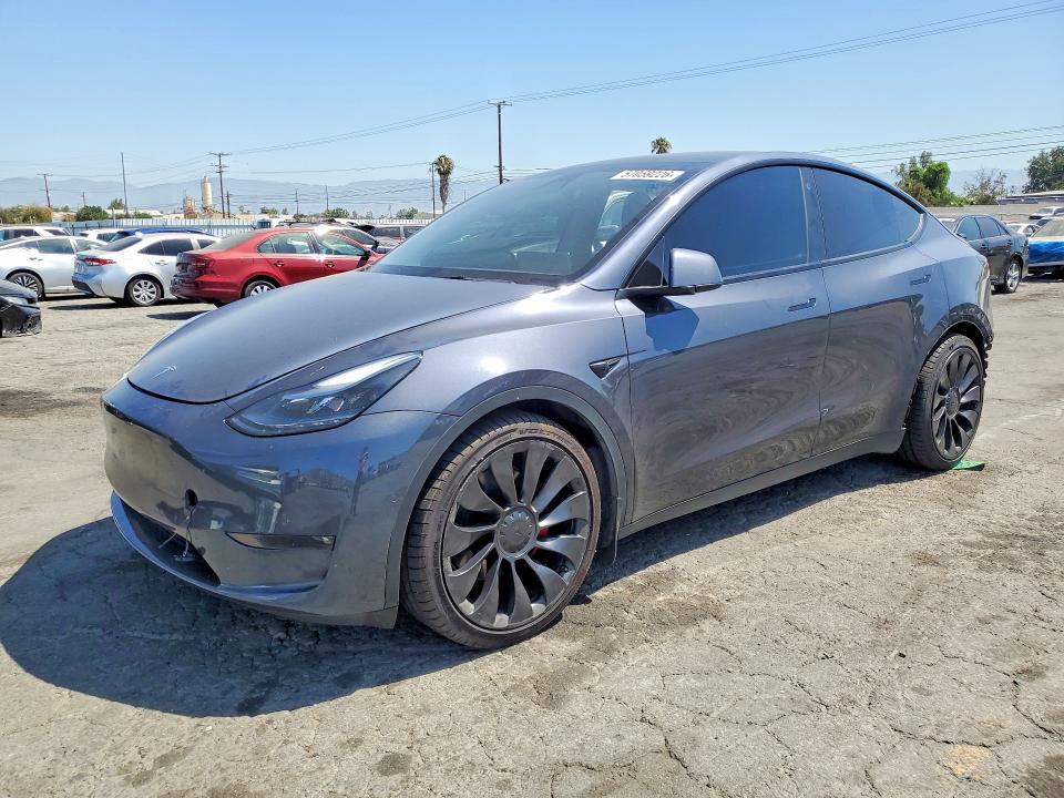 Продажа на аукционе авто 2022 Tesla Model Y, vin: 7SAYGDEF6NF491365, номер лота: 57059226