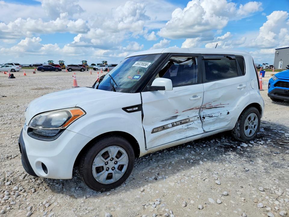 2012 Kia Soul მანქანა იყიდება აუქციონზე, vin: KNDJT2A51C7454626, აუქციონის ნომერი: 56026656