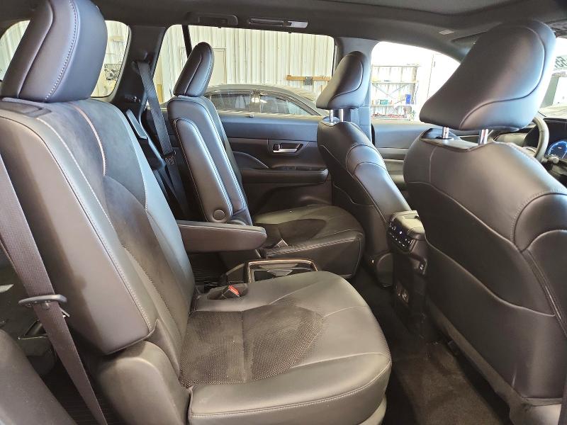 55721786 :رقم المزاد ، 5TDADAB53RS007056 vin ، 2024 Toyota Grand Highlander Hybrid مزاد بيع
