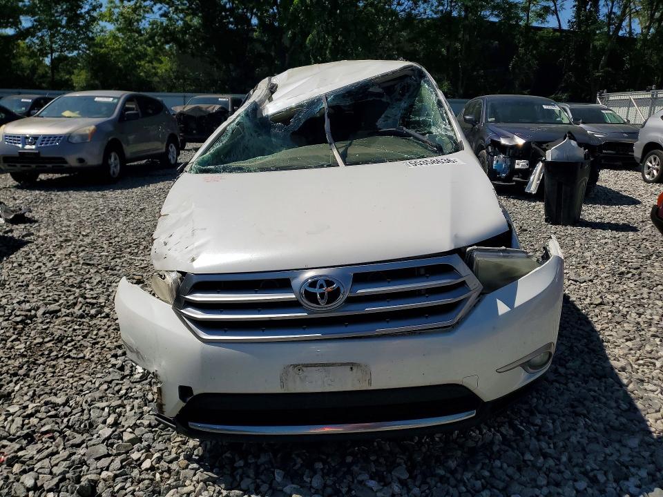 2012 Toyota Highlander მანქანა იყიდება აუქციონზე, vin: 5TDBK3EH1CS136156, აუქციონის ნომერი: 55358636