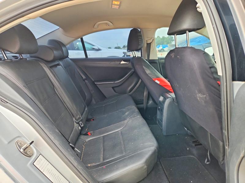 58205076 :رقم المزاد ، 3VWDP7AJ5CM112708 vin ، 2012 Volkswagen Jetta مزاد بيع