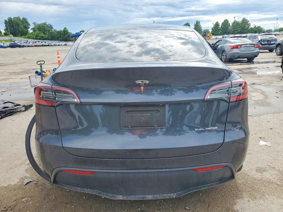 57613156 :رقم المزاد ، 7SAYGDEE5RA295475 vin ، 2024 Tesla Model Y مزاد بيع