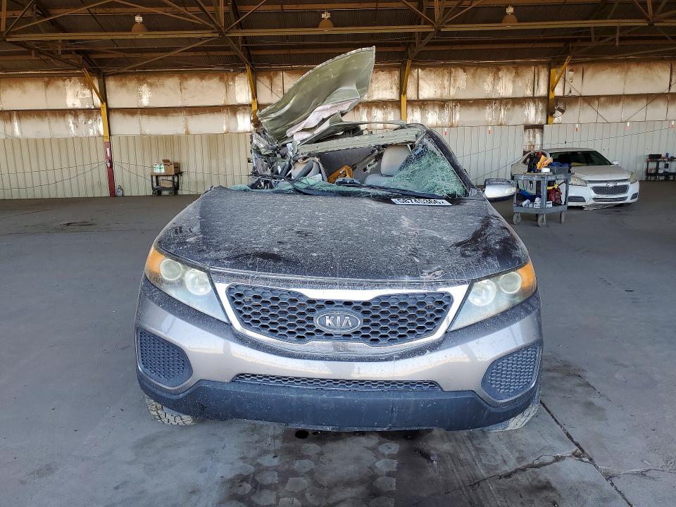 2011 Kia Sorento მანქანა იყიდება აუქციონზე, vin: 5XYKT3A18BG007669, აუქციონის ნომერი: 58745366