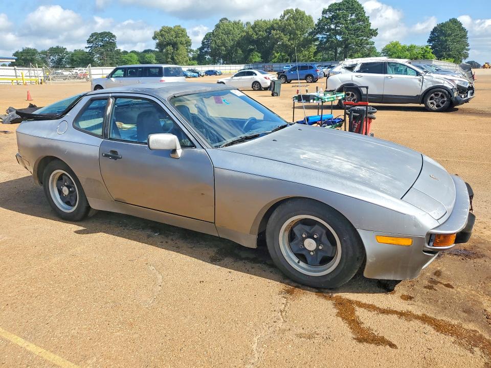 55738786 :رقم المزاد ، WP0AA0942FN473160 vin ، 1985 Porsche 944 مزاد بيع