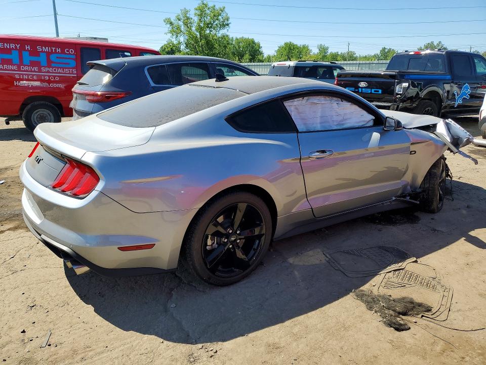 2022 Ford Mustang მანქანა იყიდება აუქციონზე, vin: 1FA6P8CF0N5121955, აუქციონის ნომერი: 55769216