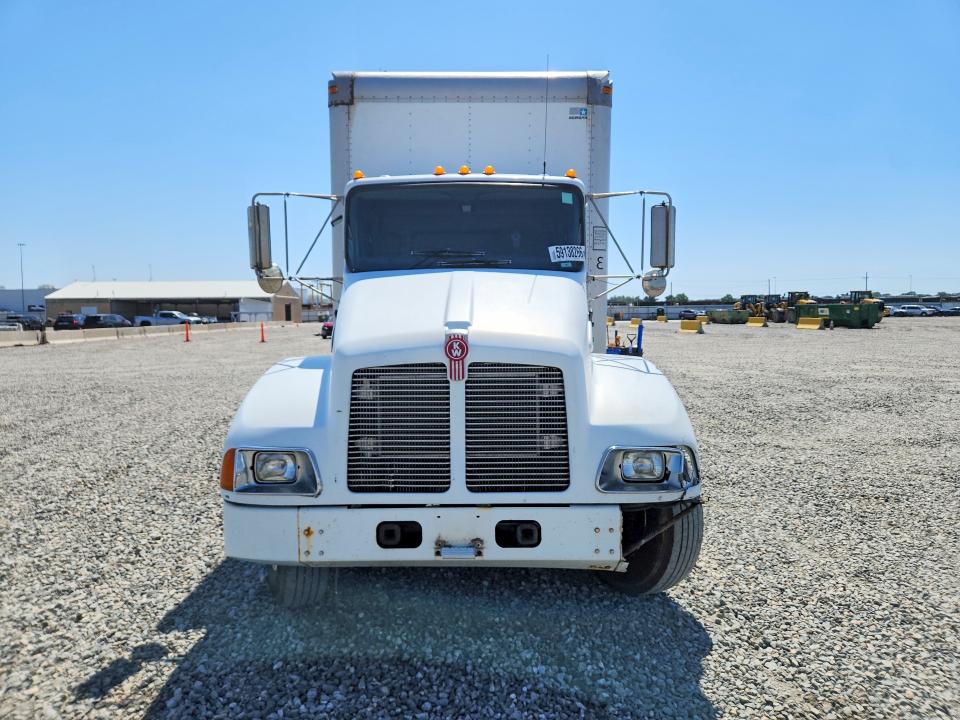 59138266 :رقم المزاد ، 2NKMHD6X94M065751 vin ، 2004 Kenworth Construction مزاد بيع
