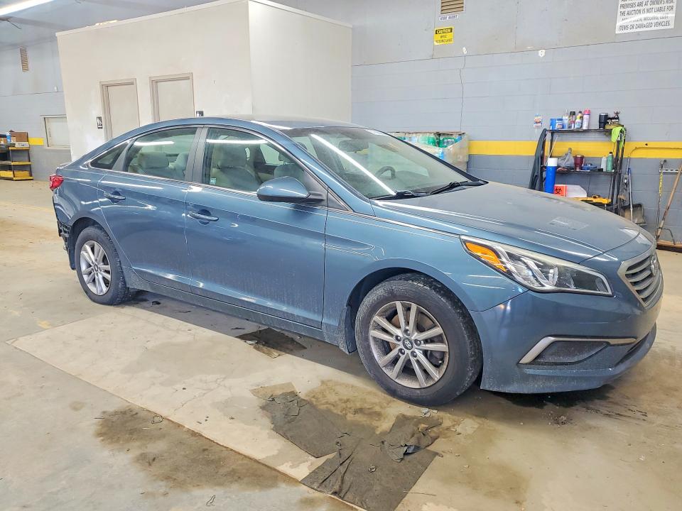 Продажа на аукционе авто 2017 Hyundai Sonata, vin: 5NPE24AF8HH594832, номер лота: 57298006