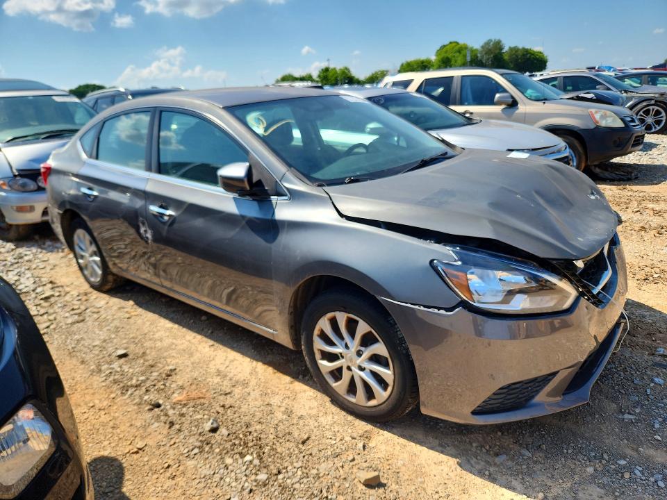 57247436 :رقم المزاد ، 3N1AB7AP1KY383591 vin ، 2019 Nissan Sentra مزاد بيع
