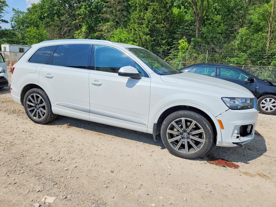 Продаж на аукціоні авто 2017 Audi Q7, vin: WA1LAAF77HD014139, номер лоту: 59026426