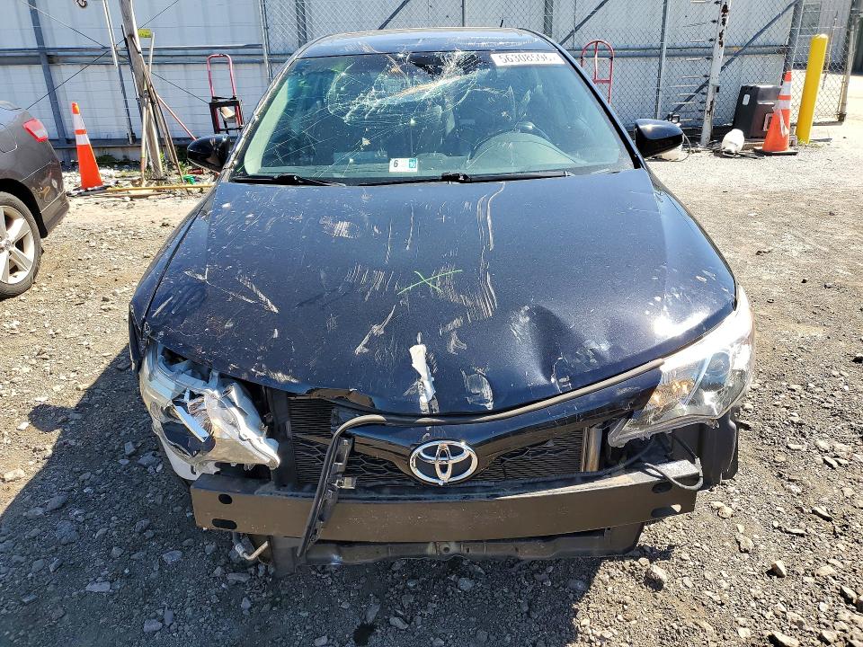 56308596 :رقم المزاد ، 4T1BF1FK3CU172165 vin ، 2012 Toyota Camry مزاد بيع