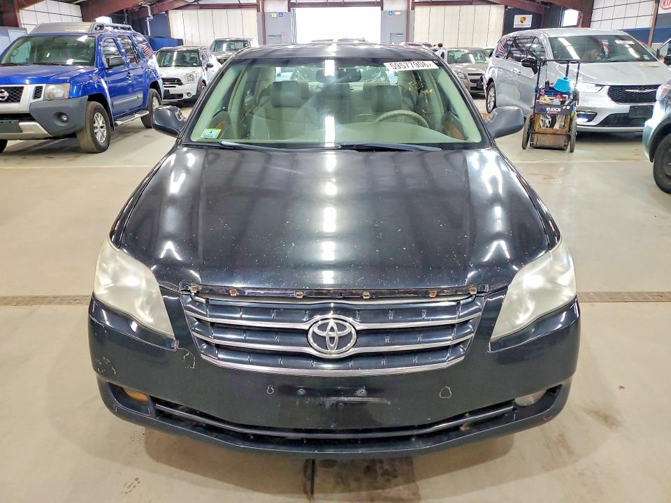 59577906 :رقم المزاد ، 4T1BK36B87U218571 vin ، 2007 Toyota Avalon مزاد بيع