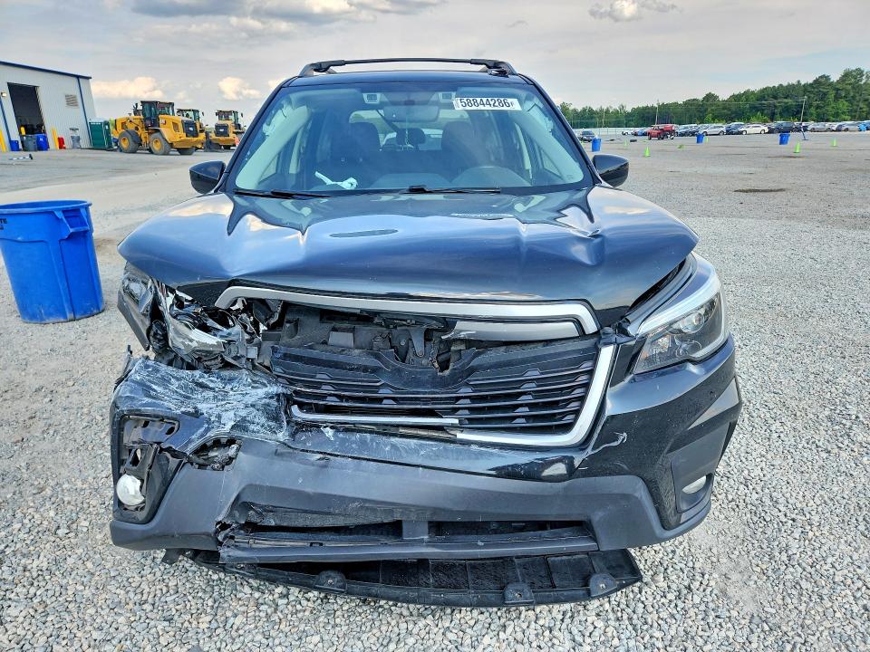 Продаж на аукціоні авто 2021 Subaru Forester, vin: JF2SKAJC8MH508095, номер лоту: 58844286
