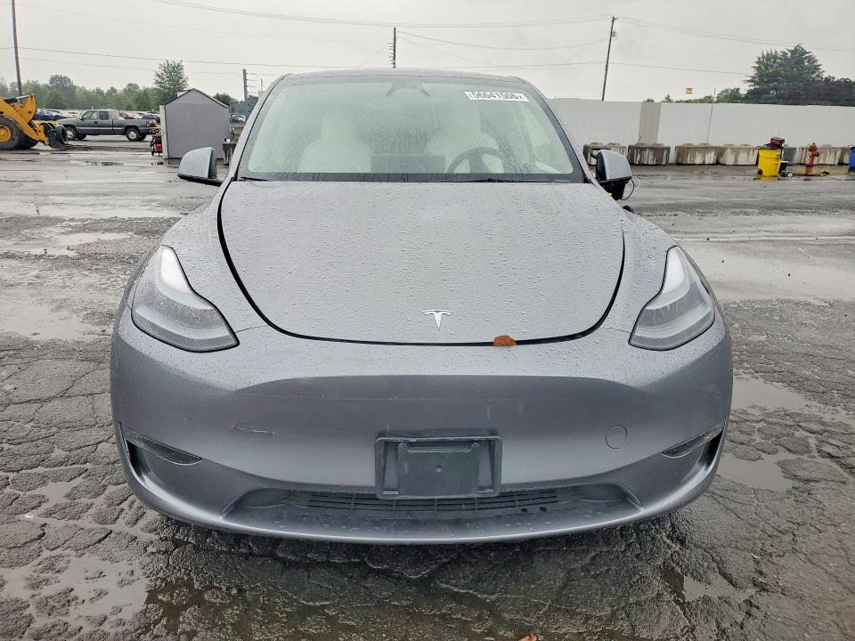 Продажа на аукционе авто 2025 Tesla Model Y, vin: 7SAYGDEE6SF297793, номер лота: 56641506