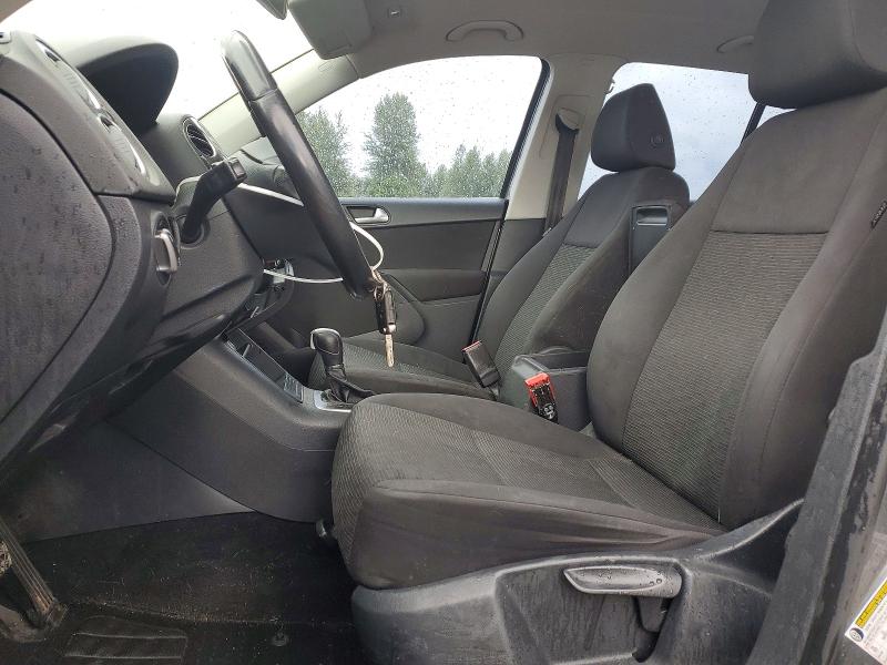 2013 Volkswagen Tiguan მანქანა იყიდება აუქციონზე, vin: WVGBV3AX5DW584594, აუქციონის ნომერი: 55428786