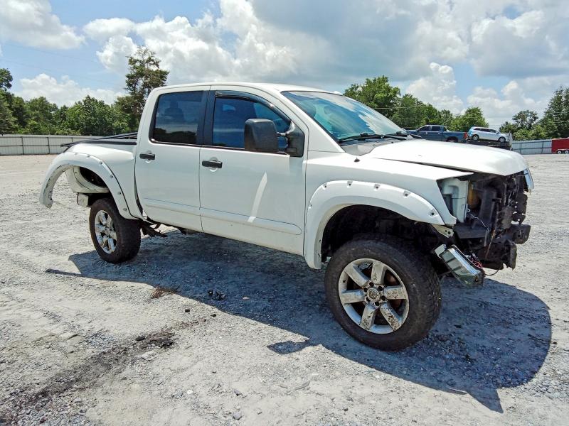 2015 Nissan Titan მანქანა იყიდება აუქციონზე, vin: 1N6BA0EC3FN513101, აუქციონის ნომერი: 57854006