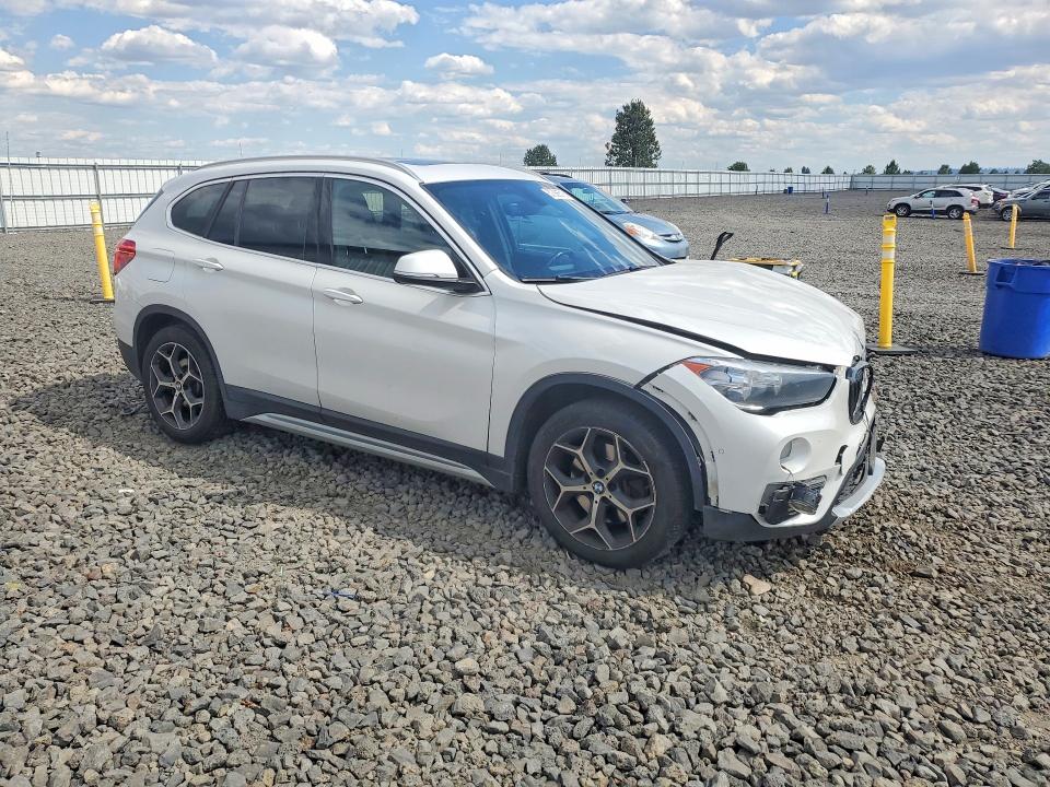 57586516 :رقم المزاد ، WBXHT3C3XJ3H31297 vin ، 2018 Bmw X1 مزاد بيع